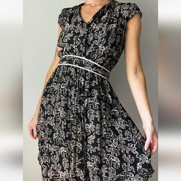 EUC Anthropologie Maeve Noronha Black Elephant Print Flowy Faux Wrap Dress XL - Picture 2 of 15